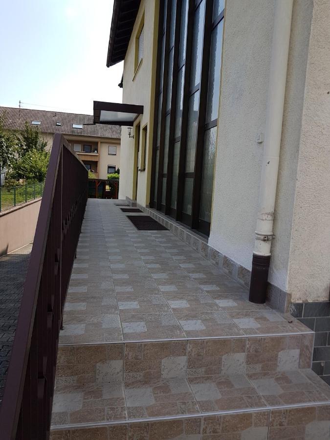 Ferienwohnung Keine Monteurvermietung Naehe Heidelberg Hockenheim Bds Anlage Philippsburg Bagian luar foto
